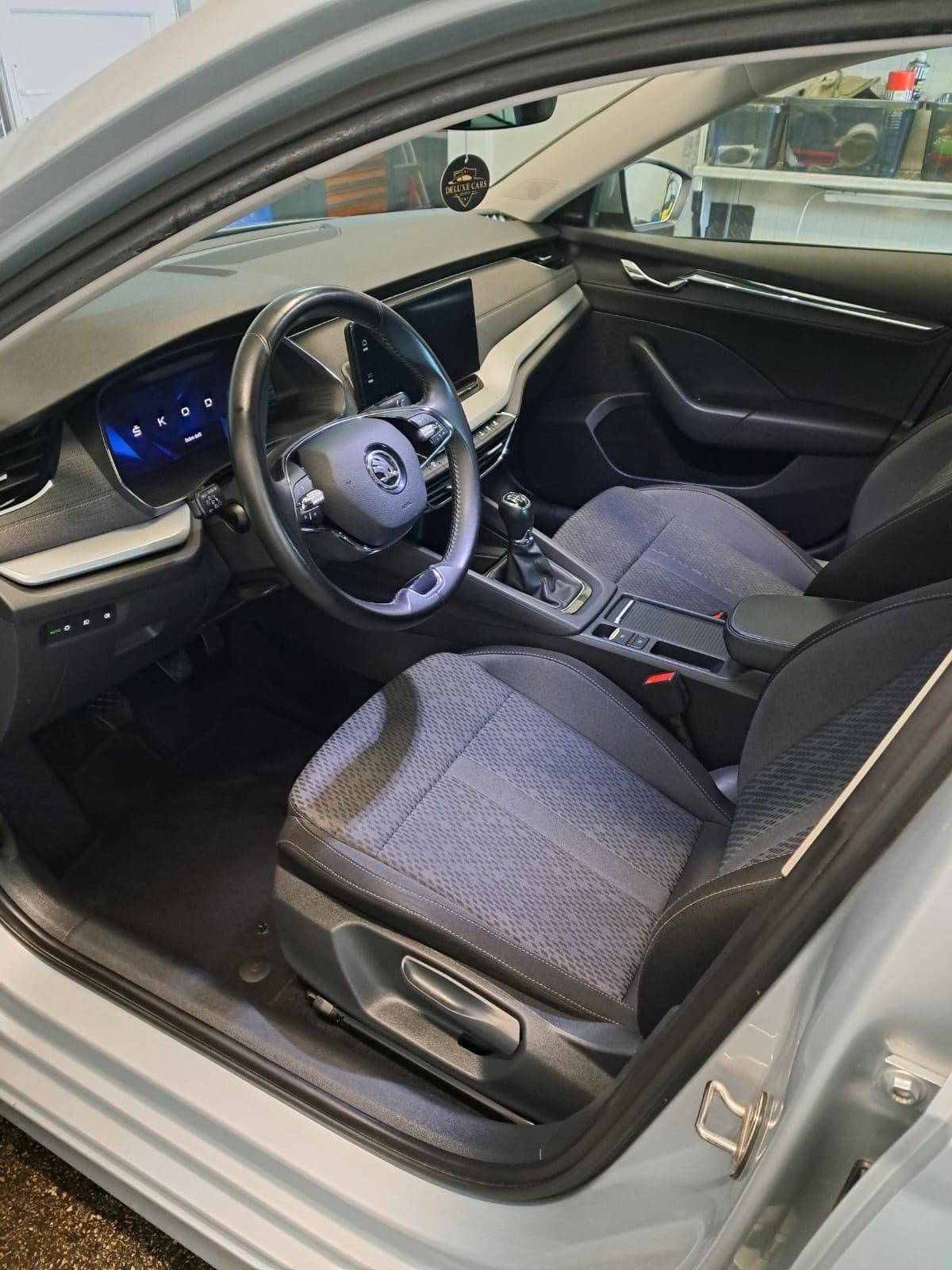 Škoda Octavia 2,0 TDI Style 2021g Kupljen u Hr..Povoljno!, fotografija 7