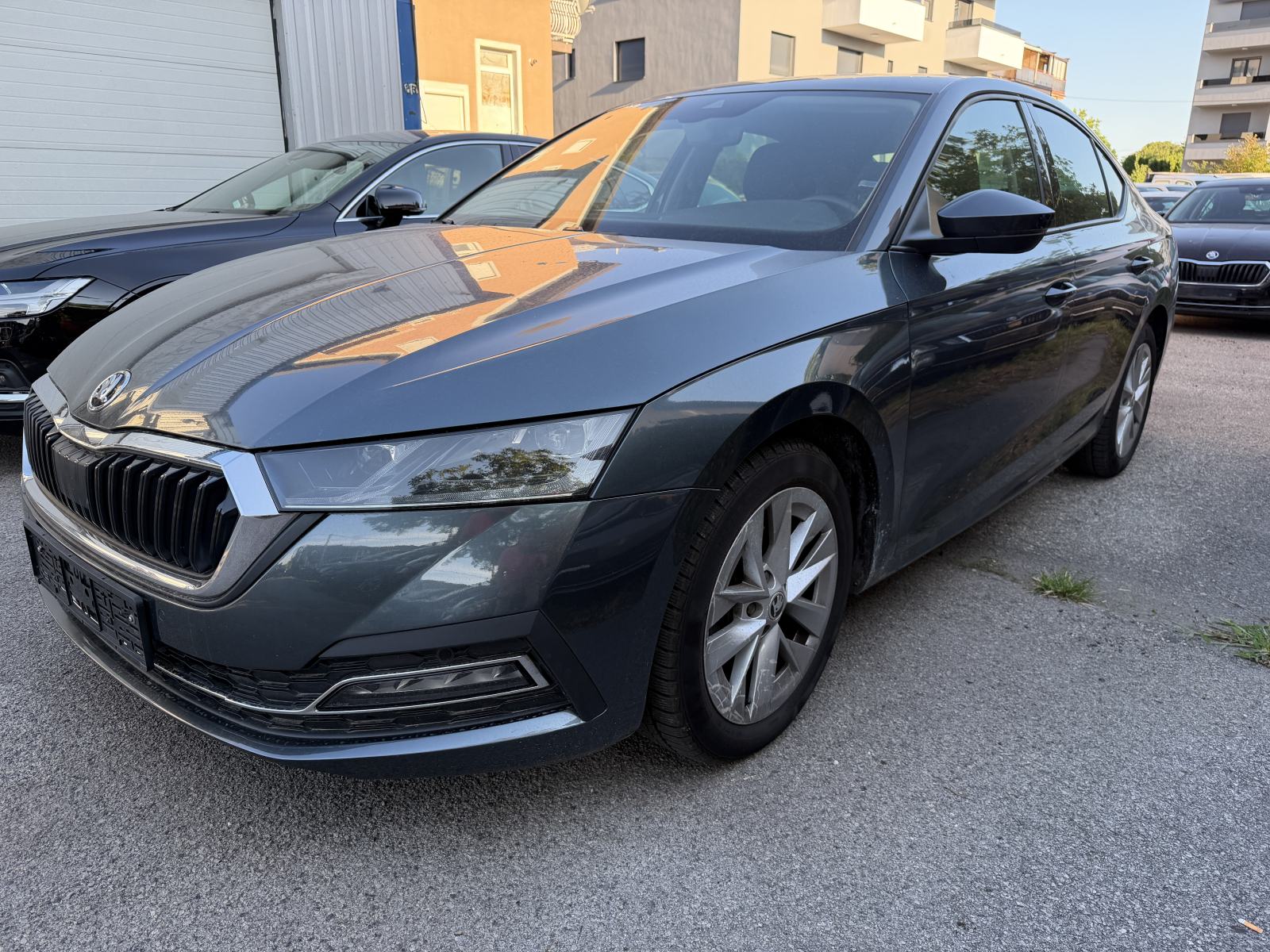 Škoda Octavia 2,0 TDI STYLE DSG 150 KS NIJE UVOZ REG.05/27, fotografija 16