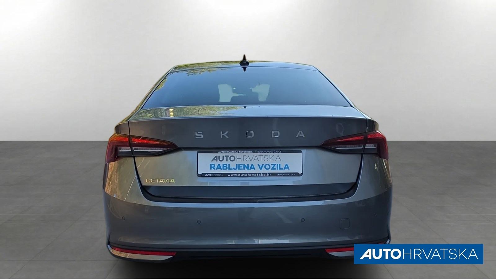 ŠKODA OCTAVIA 2.0 TDI STYLE DSG - TVORNIČKO JAMSTVO, 28.490,00 €, fotografija 6