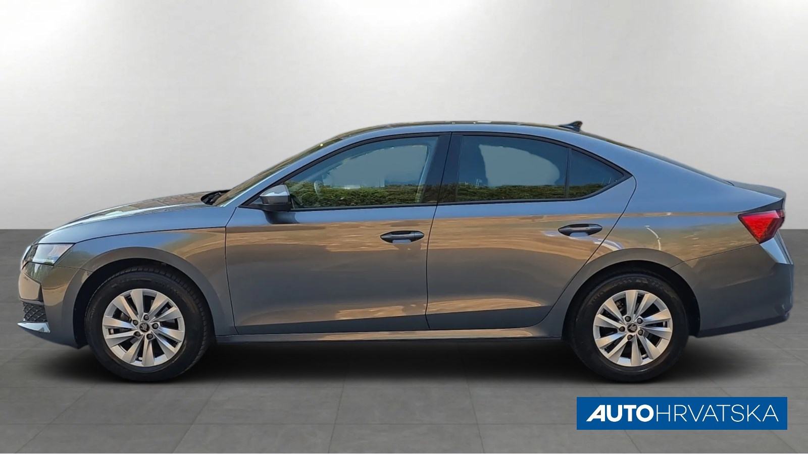 ŠKODA OCTAVIA 2.0 TDI STYLE DSG - TVORNIČKO JAMSTVO, 28.490,00 €, fotografija 8