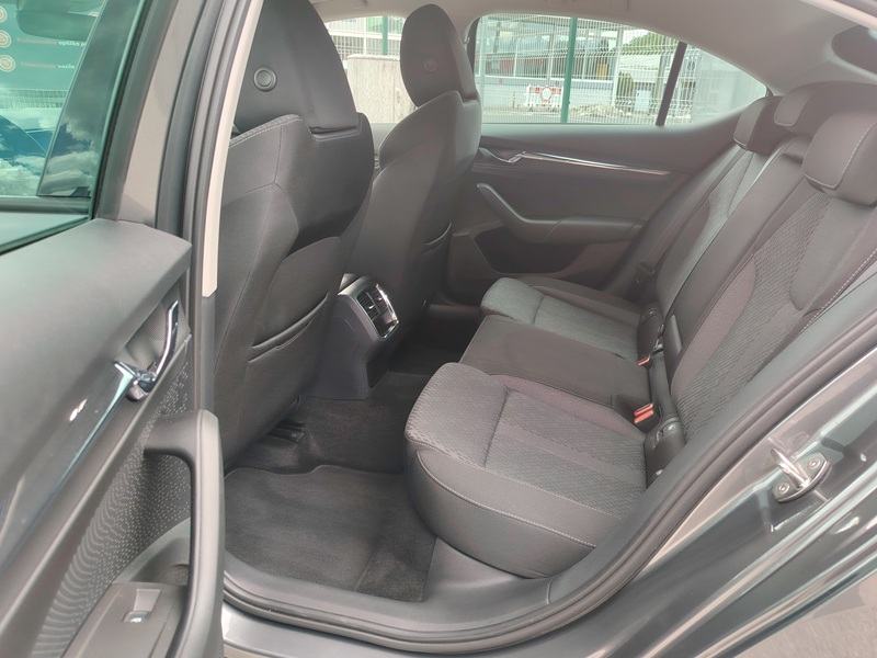 Škoda Octavia 2,0 TDI Style, fotografija 9