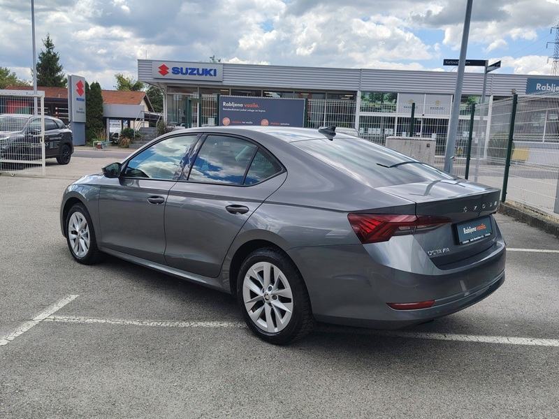 Škoda Octavia 2,0 TDI Style, fotografija 2