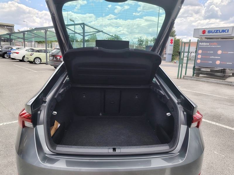 Škoda Octavia 2,0 TDI Style, fotografija 7