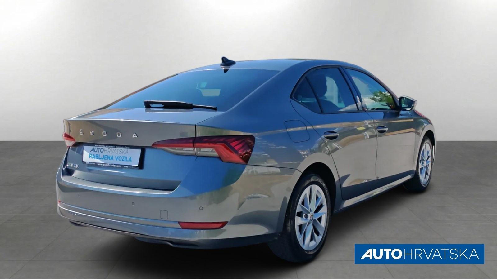 ŠKODA OCTAVIA 2.0 TDI STYLE - TVORNIČKO JAMSTVO, 22.900,00 €, fotografija 5