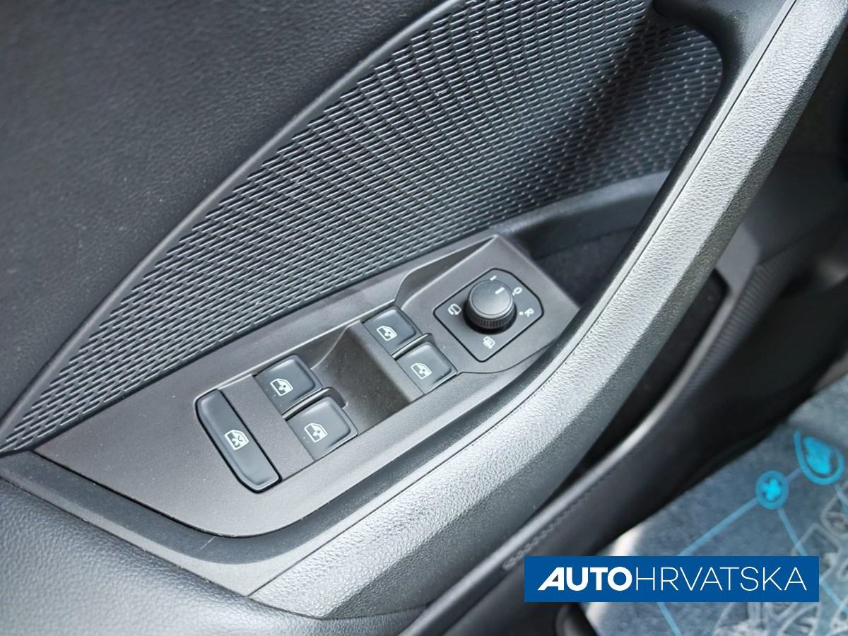 ŠKODA OCTAVIA 2.0 TDI STYLE - TVORNIČKO JAMSTVO, 22.900,00 €, fotografija 13
