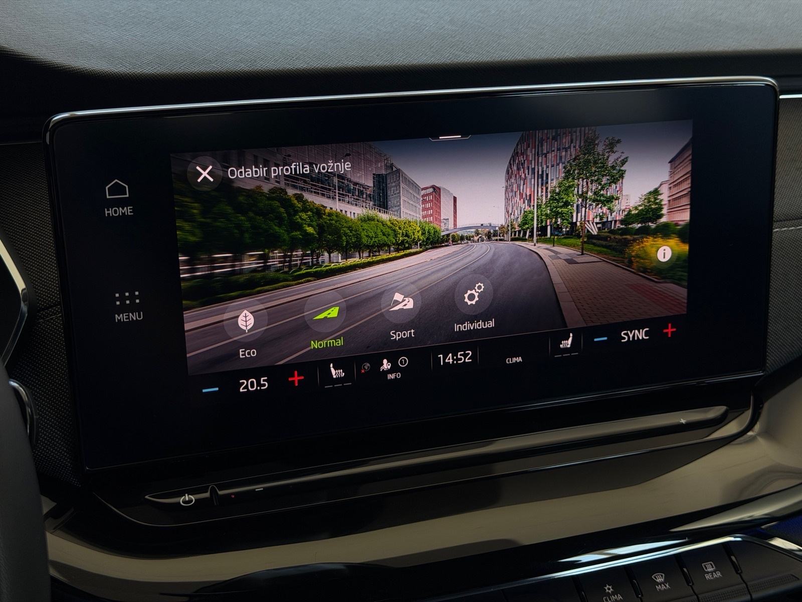 Škoda Octavia 2,0 TDI STYLE, VIRTUAL, LED, JAMSTVO, LEASING BEZ UČEŠĆA, fotografija 18
