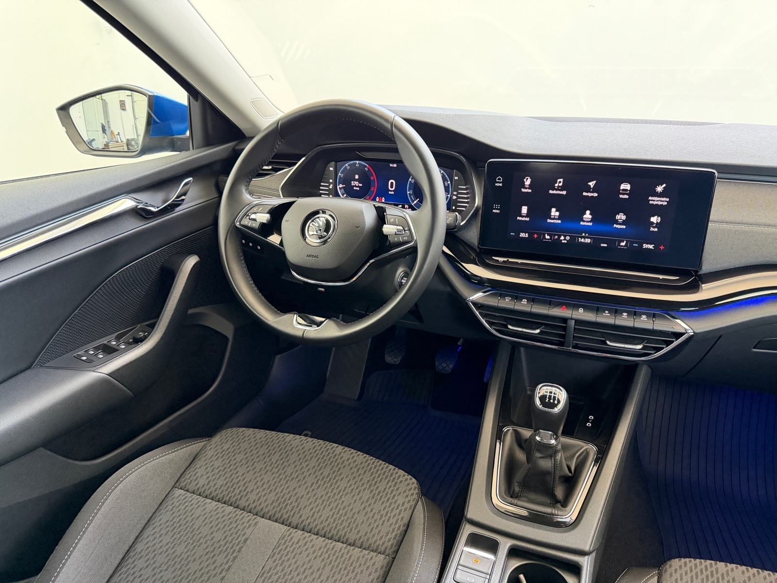Škoda Octavia 2,0 TDI STYLE, VIRTUAL, LED, JAMSTVO, LEASING BEZ UČEŠĆA, fotografija 10