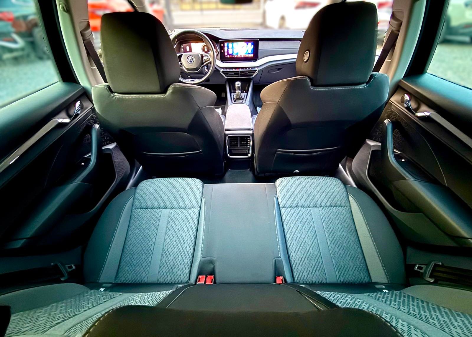 Škoda Octavia Style 2,0 TDI ⭐️ TVORNIČKA GARANCIJA 4 GODINE ⭐️, fotografija 8