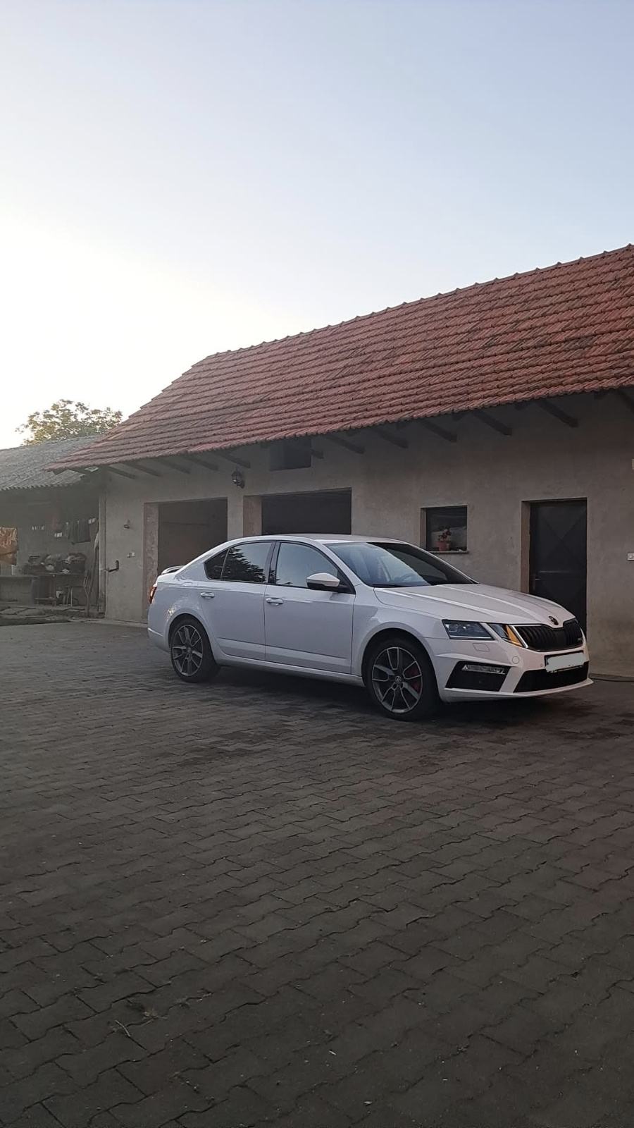 Škoda Octavia VRS | 2.0 | TSI, fotografija 11