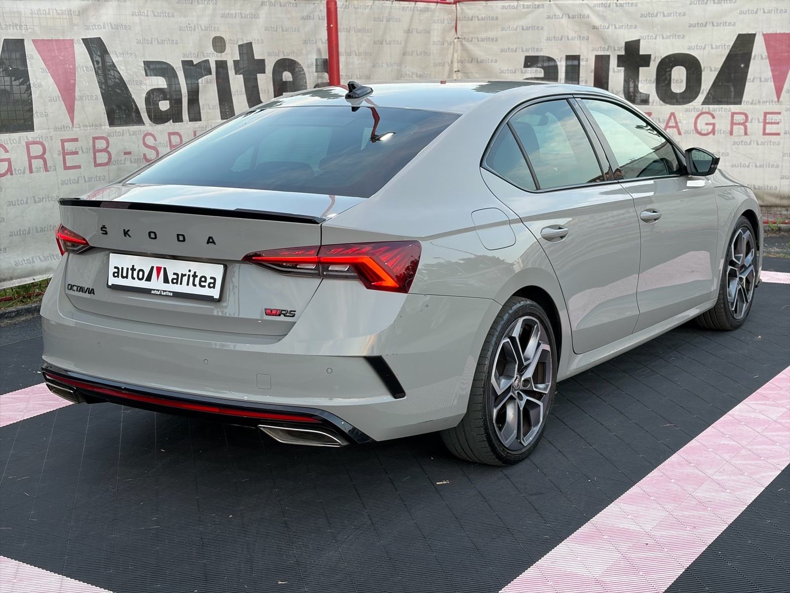 Škoda Octavia 2.0 VRS TDI DSG•Crystal•Virtual•Kamera•Keyless GO•19", fotografija 5