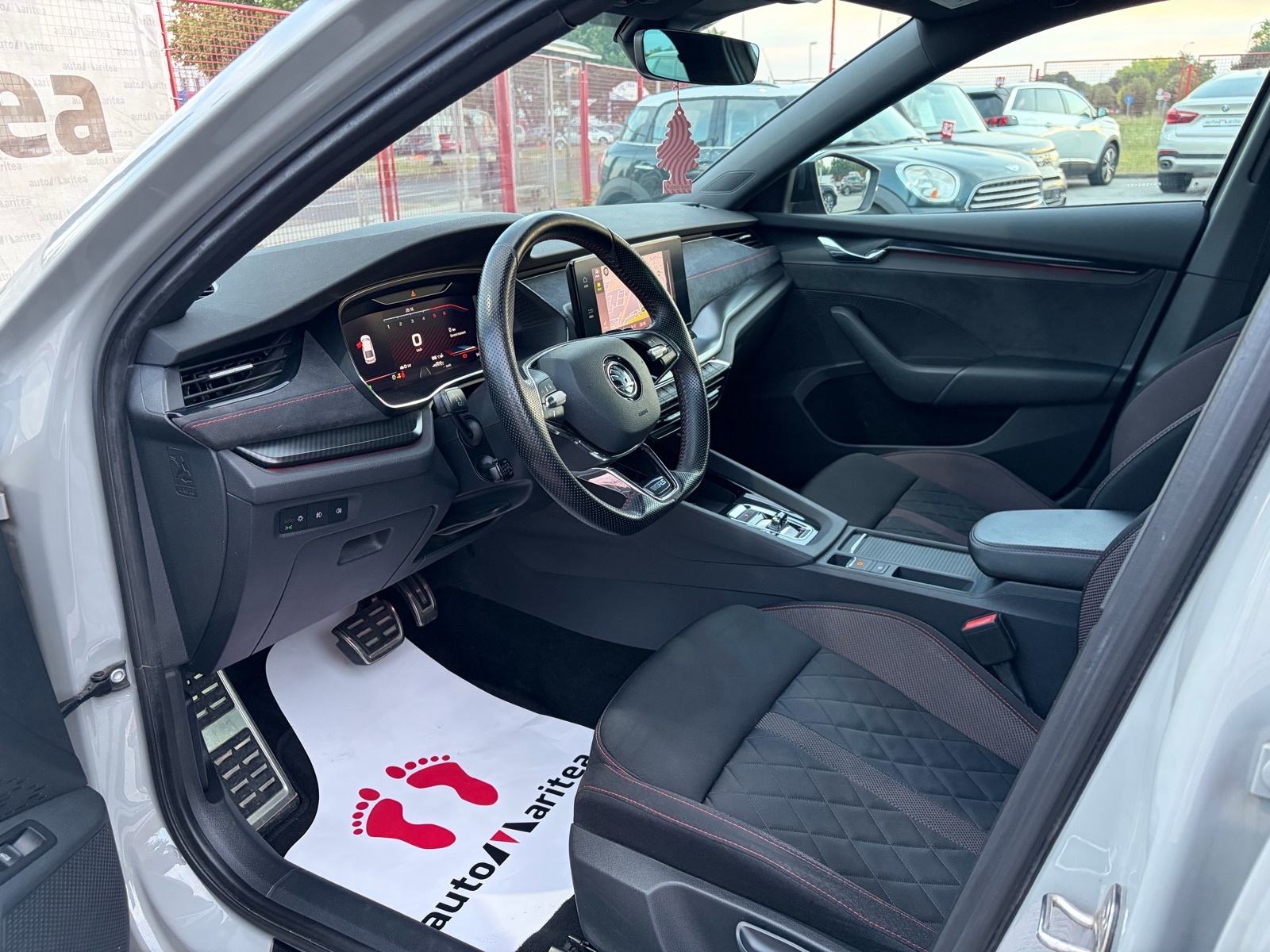 Škoda Octavia 2.0 VRS TDI DSG•Crystal•Virtual•Kamera•Keyless GO•19", fotografija 13