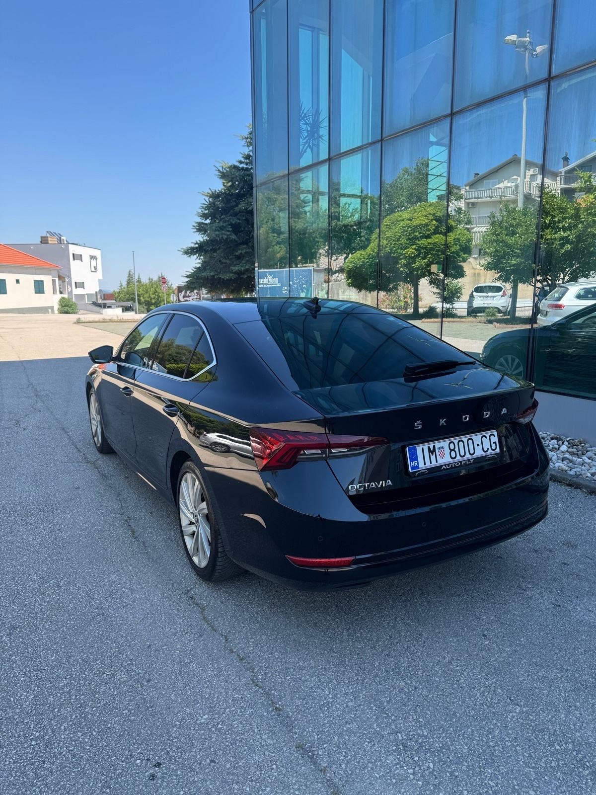 Škoda Octavia 2,0tdi 150ks DSG, fotografija 3