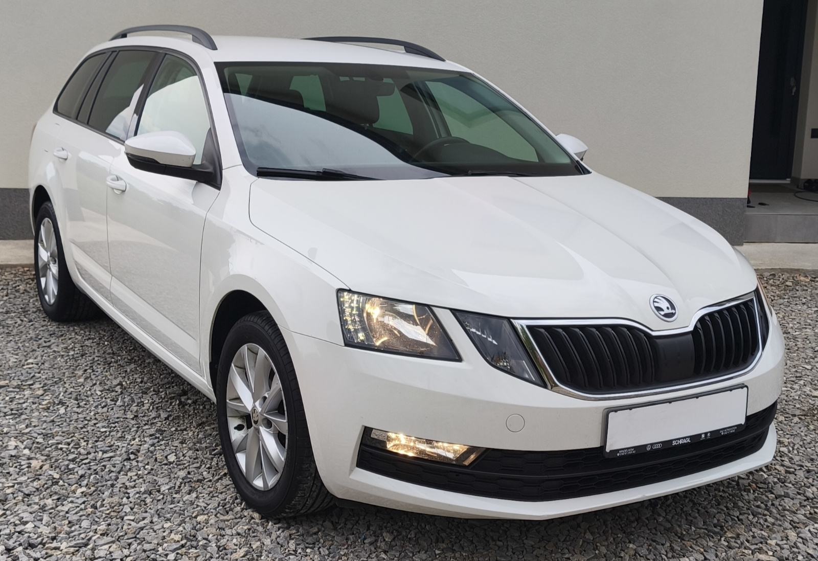 Škoda Octavia 2.0TDi DSG, 2020god, 160 tkm, fotografija 2