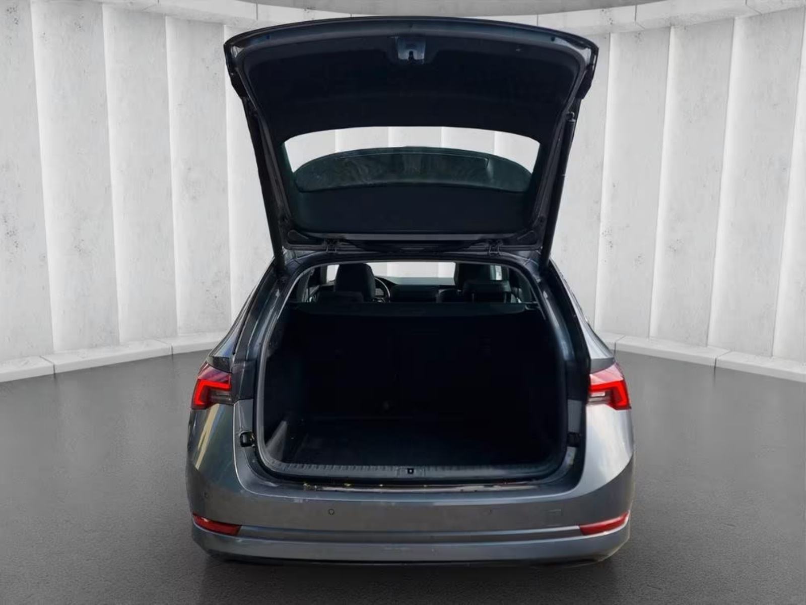 ŠKODA OCTAVIA 2.0TDI STYLE +///22G//JAMSTVO//U DOLASKU, fotografija 11
