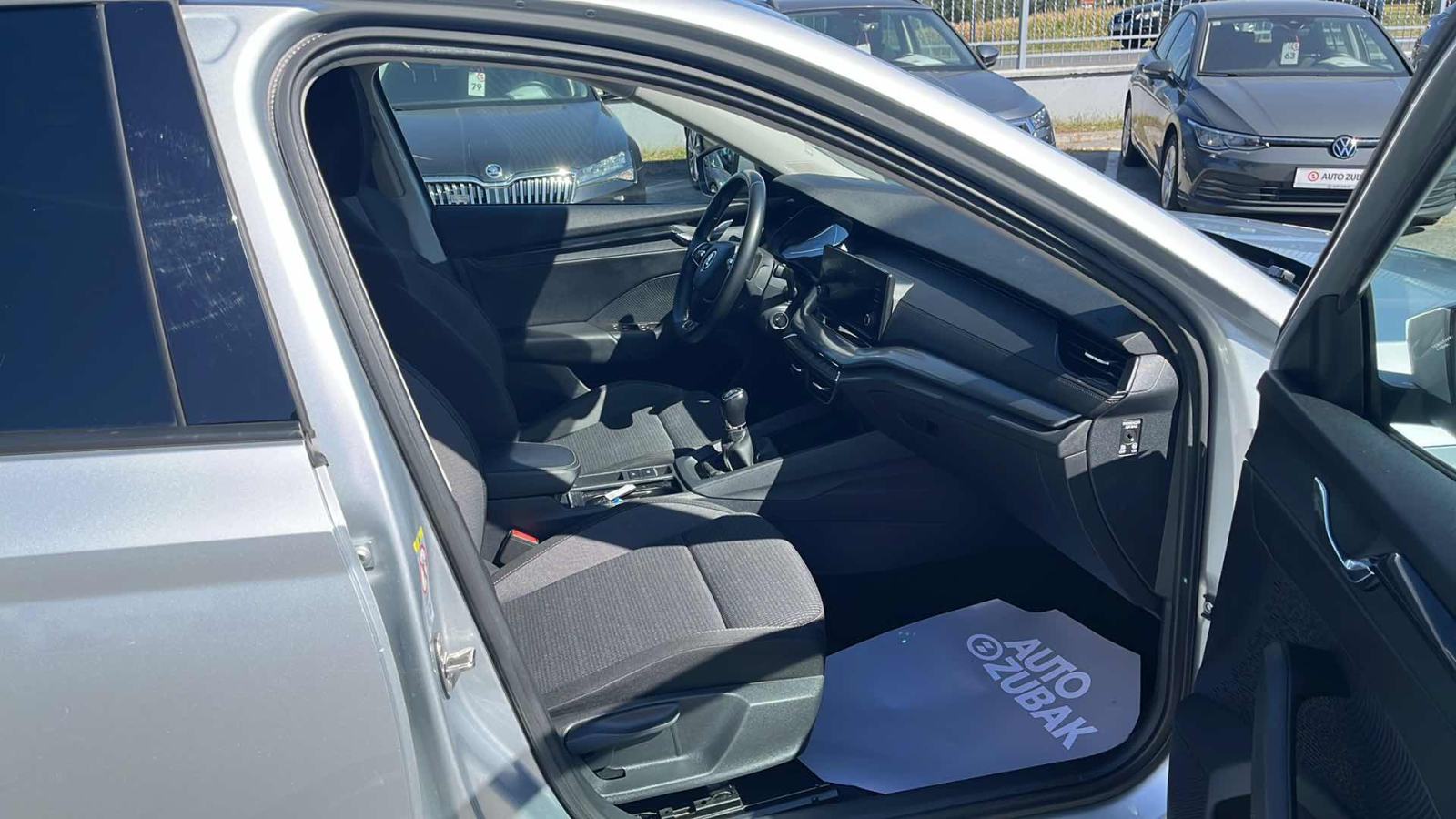 SKODA OCTAVIA 2021 • PREMIUM jamstvo • AutoZubak Rabljena, fotografija 9