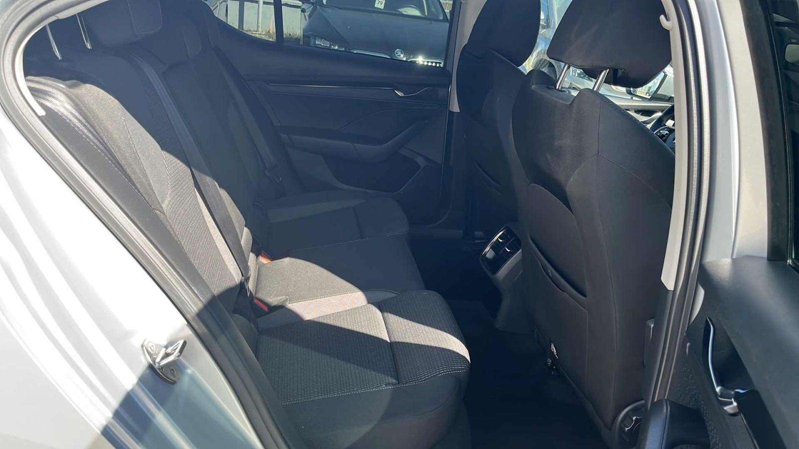 SKODA OCTAVIA 2021 • PREMIUM jamstvo • AutoZubak Rabljena, fotografija 10