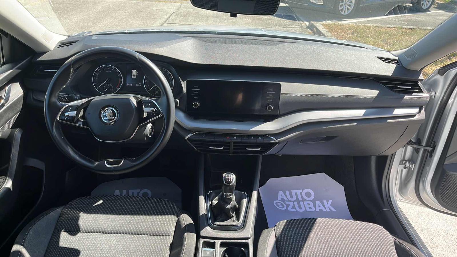SKODA OCTAVIA 2021 • PREMIUM jamstvo • AutoZubak Rabljena, fotografija 11