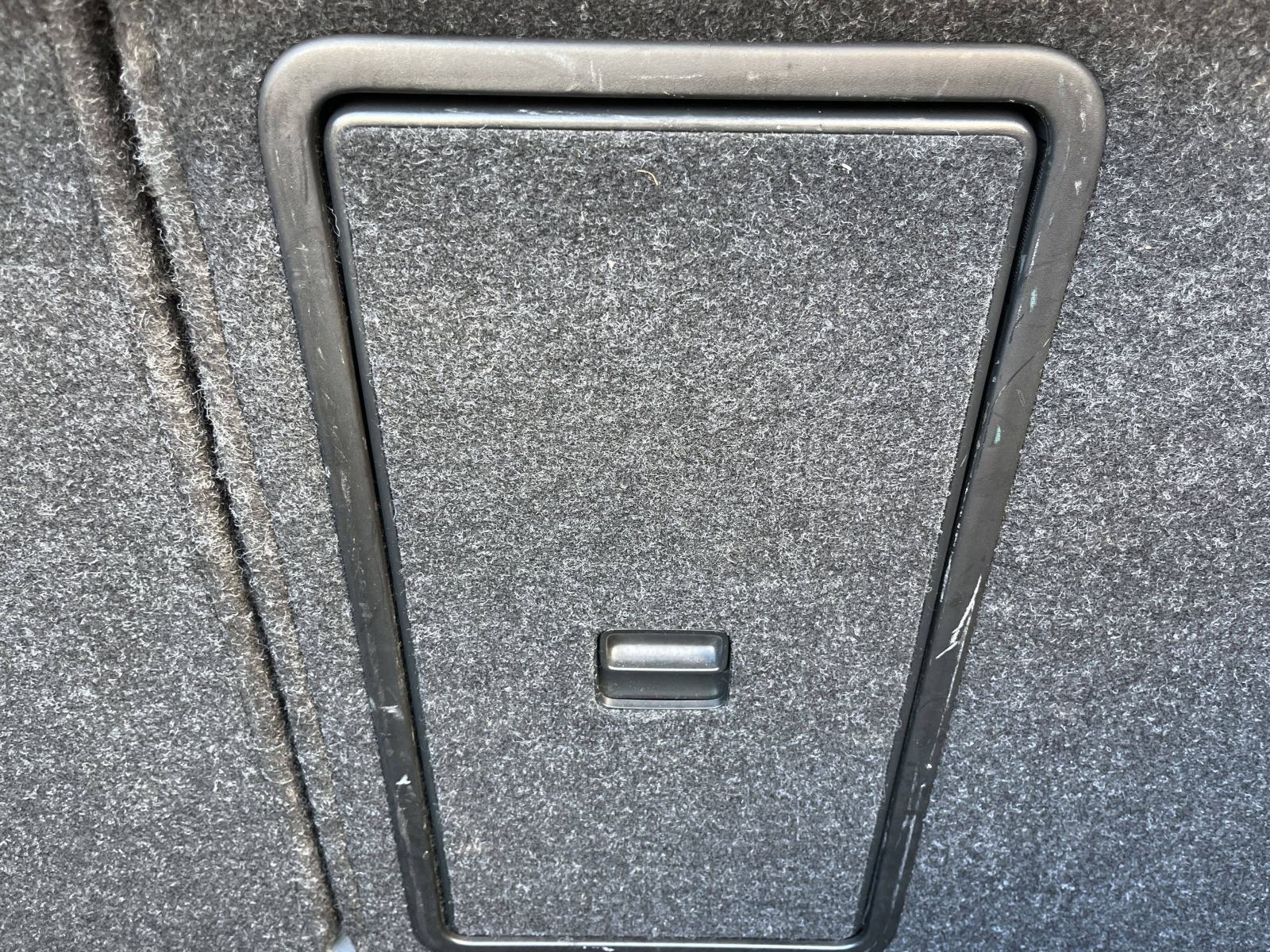 SKODA OCTAVIA 2021 • PREMIUM jamstvo • AutoZubak Rabljena, fotografija 19