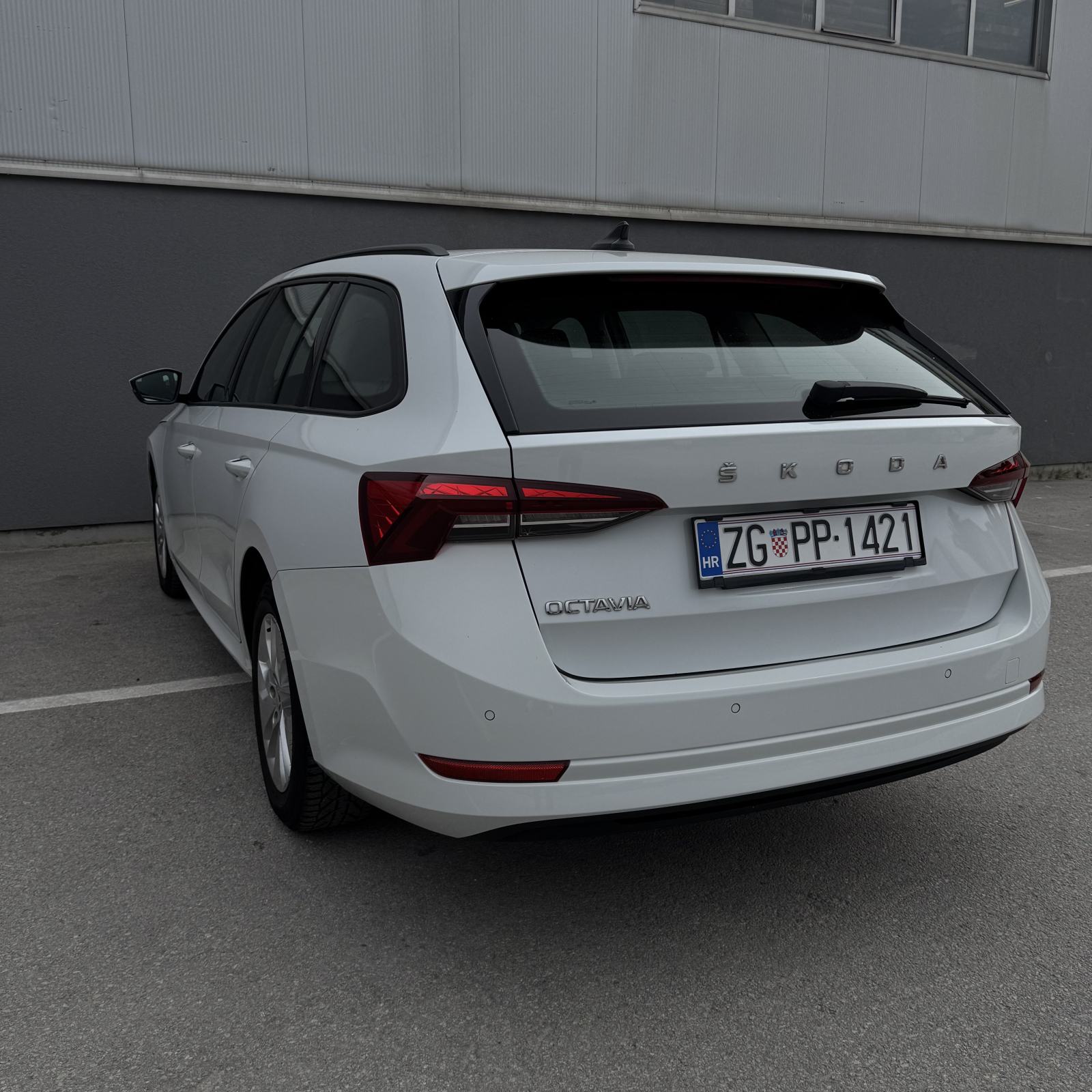 Škoda Octavia 2022. 2,0 TDI DSG | LED | SERVISNA | VIRTUAL, fotografija 5