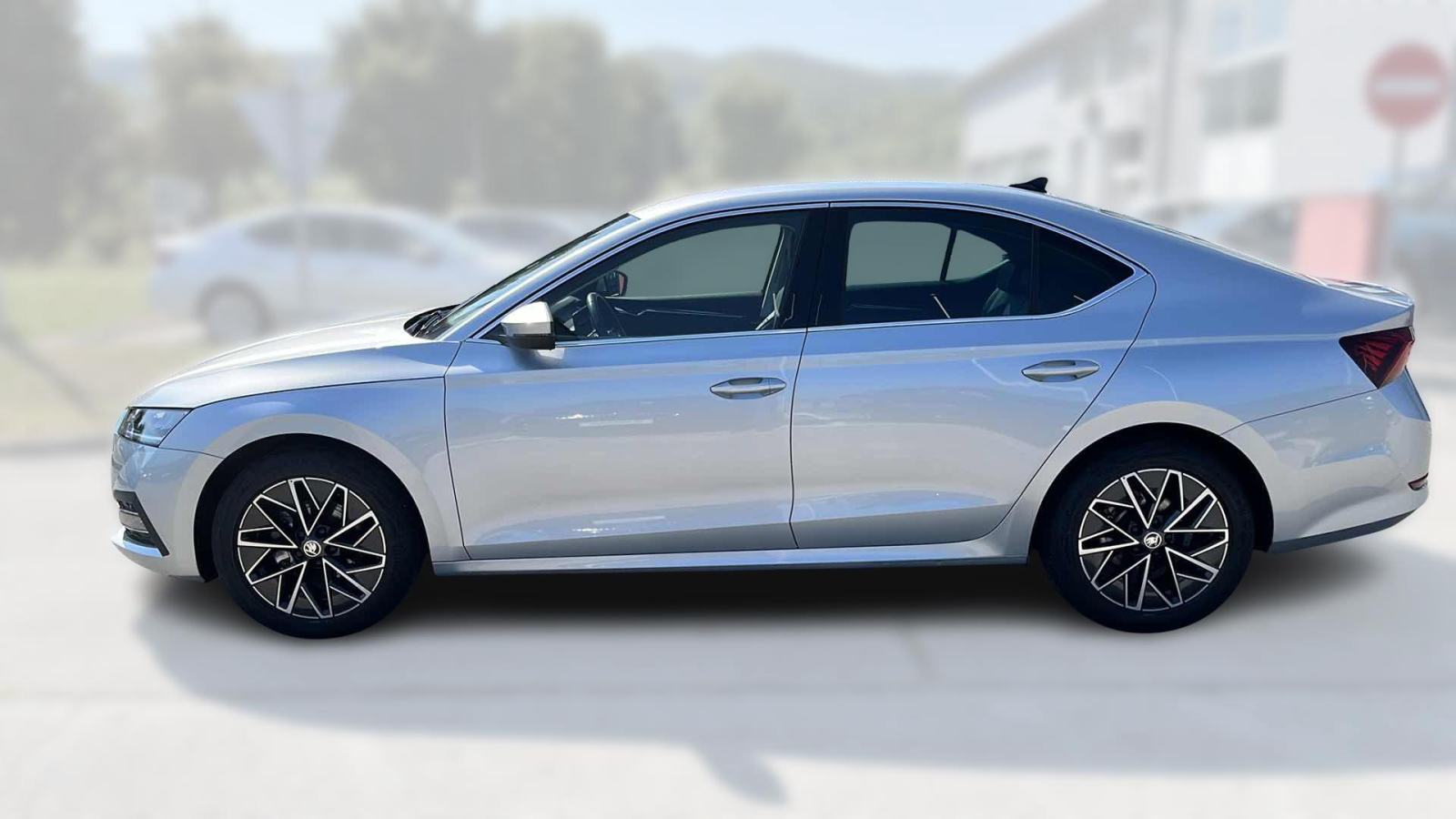 SKODA OCTAVIA 2023 • PREMIUM jamstvo • AutoZubak Rabljena, fotografija 5