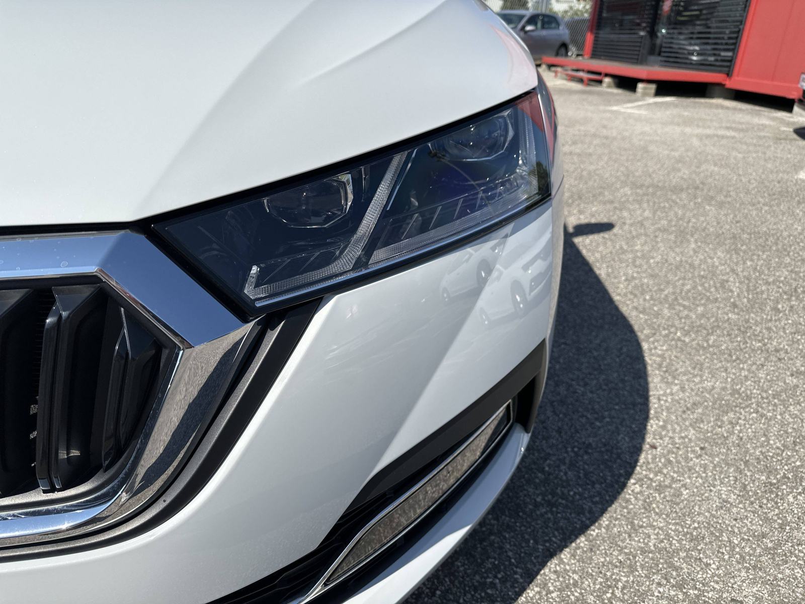 SKODA OCTAVIA 2024 • PREMIUM jamstvo • AutoZubak Rabljena, fotografija 17