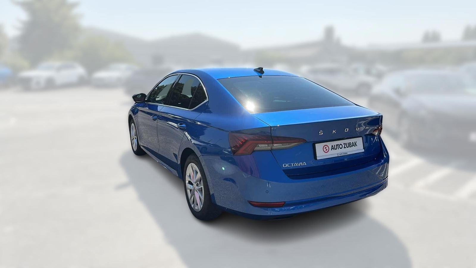 SKODA OCTAVIA 2024 • PREMIUM jamstvo • AutoZubak Rabljena, fotografija 8