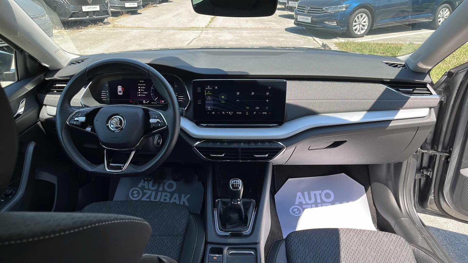 SKODA OCTAVIA 2024 • PREMIUM jamstvo • AutoZubak Rabljena, fotografija 11