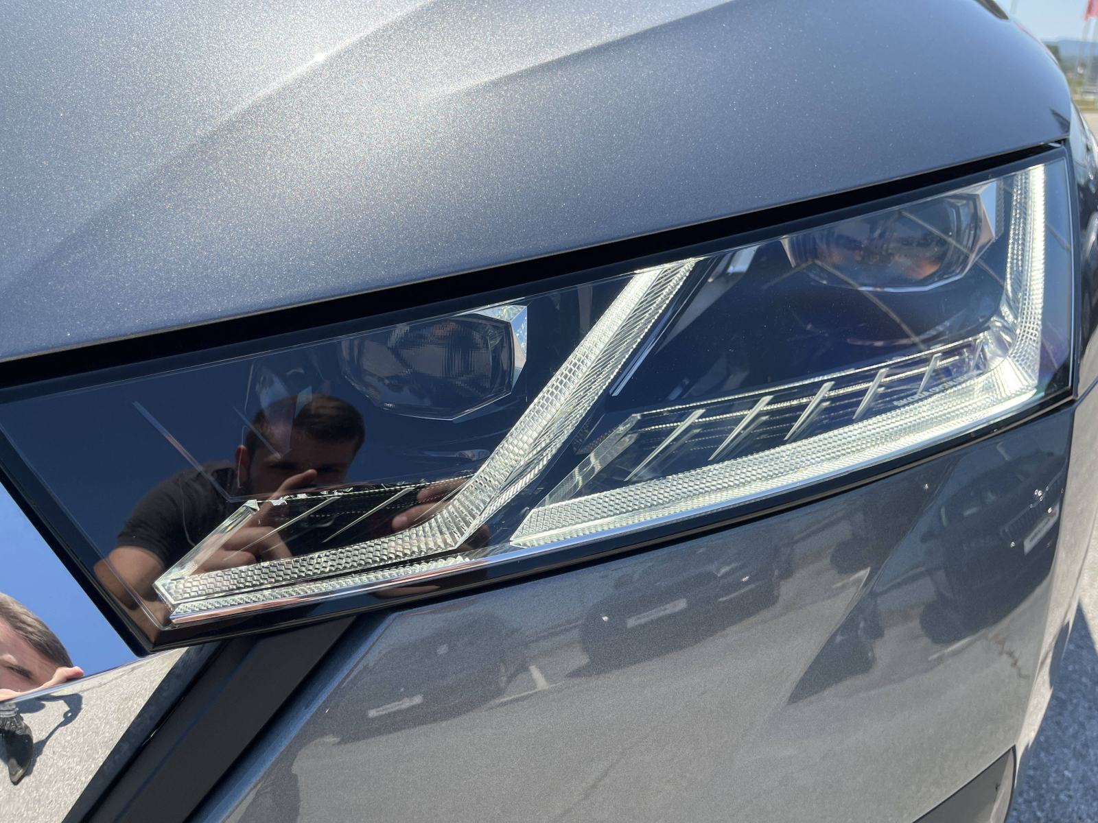 SKODA OCTAVIA 2024 • PREMIUM jamstvo • AutoZubak Rabljena, fotografija 13