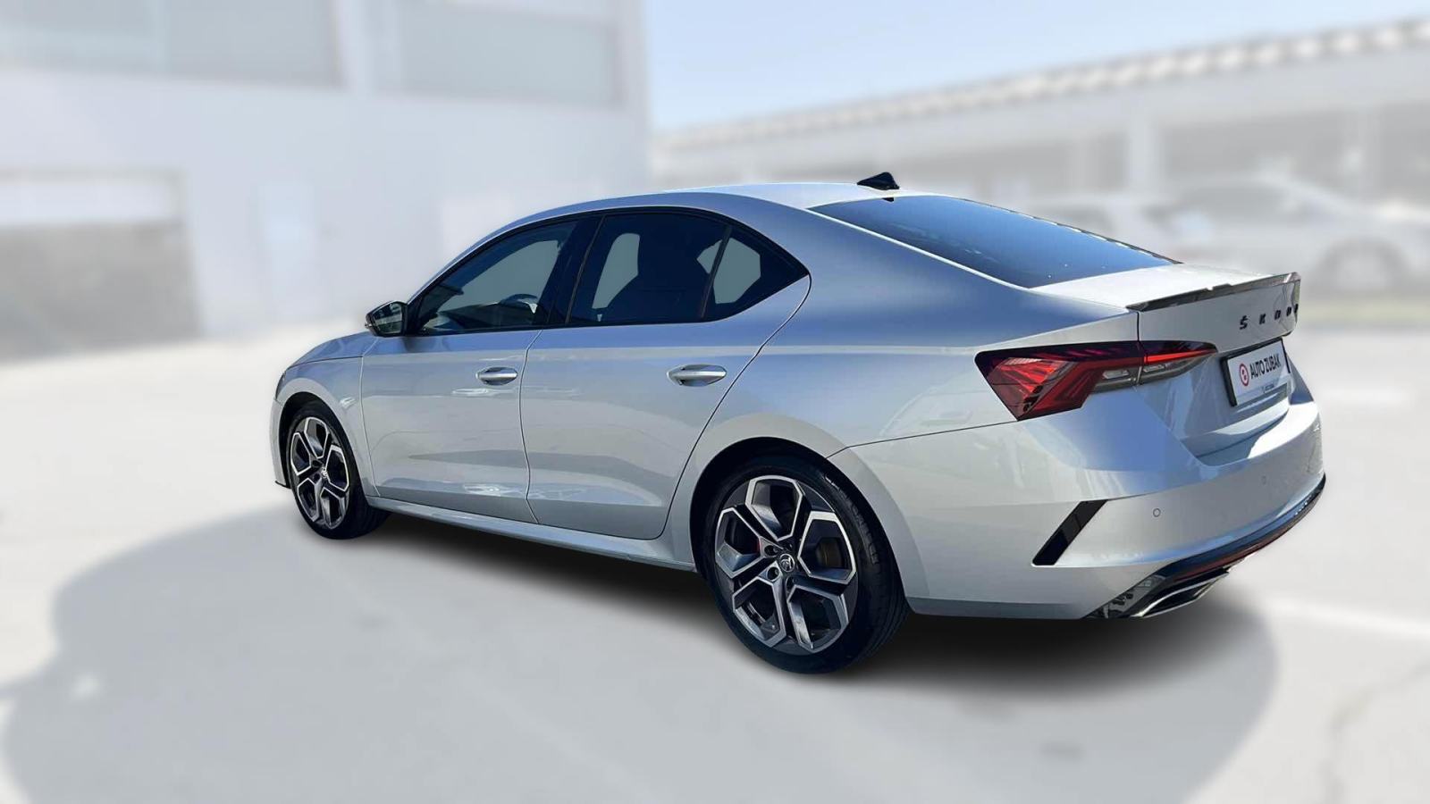 SKODA OCTAVIA 2024 • PREMIUM jamstvo • AutoZubak Rabljena, fotografija 7