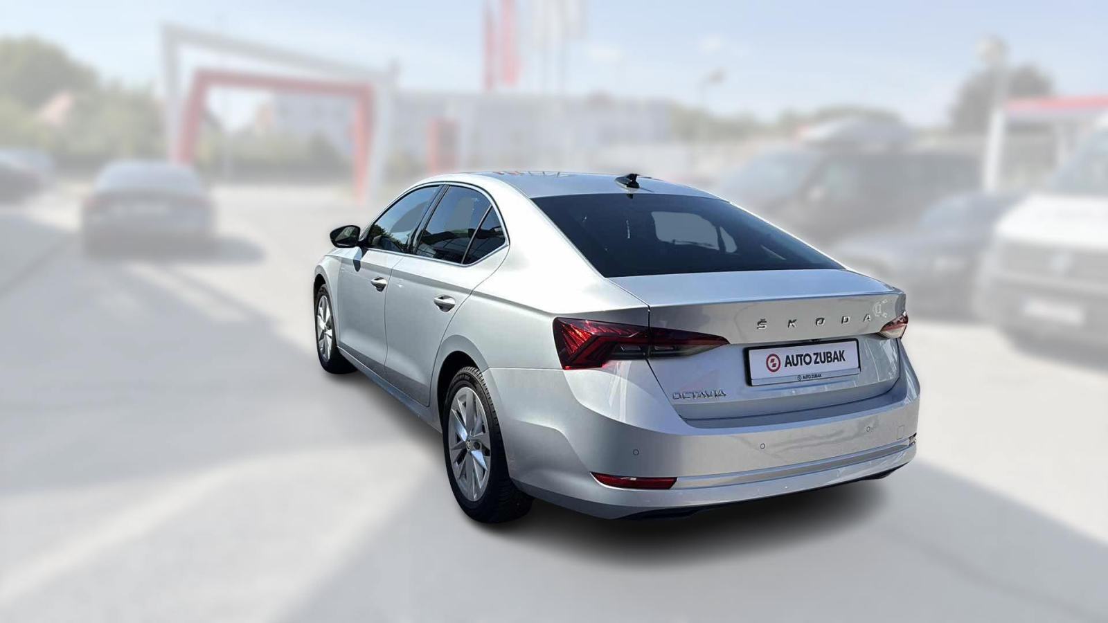 SKODA OCTAVIA 2024 • PREMIUM jamstvo • AutoZubak Rabljena, fotografija 8
