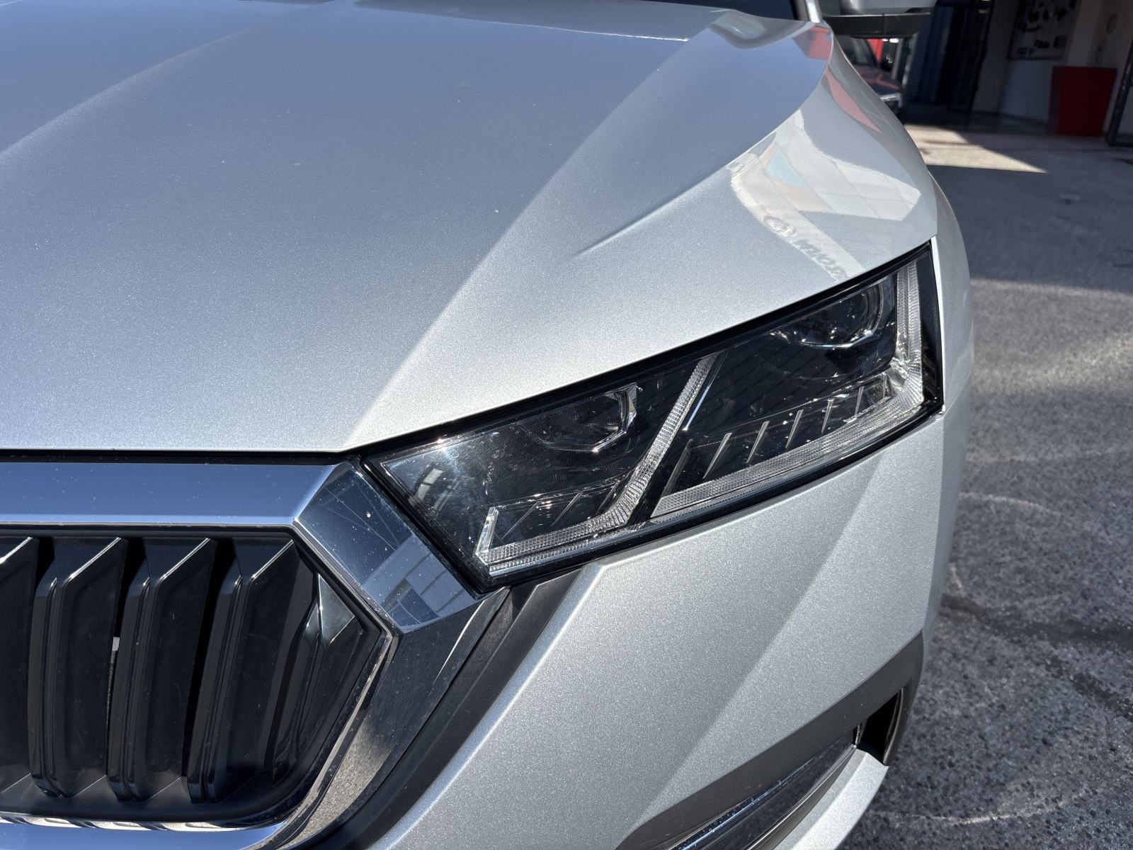 SKODA OCTAVIA 2024 • PREMIUM jamstvo • AutoZubak Rabljena, fotografija 13