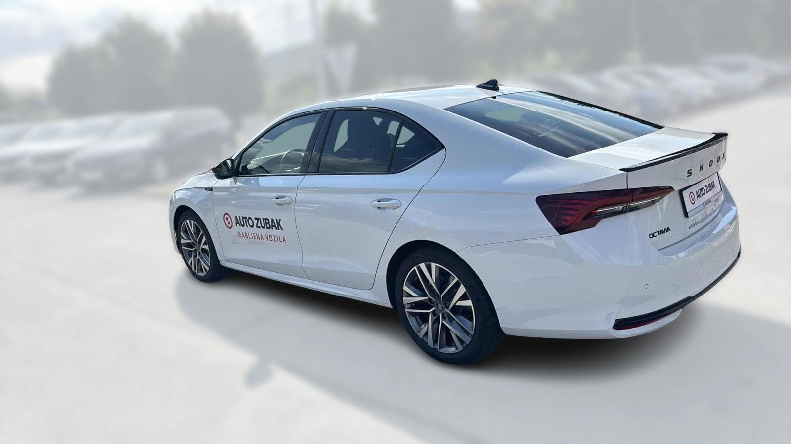 SKODA OCTAVIA 2026 • PREMIUM jamstvo • AutoZubak Rabljena, fotografija 7