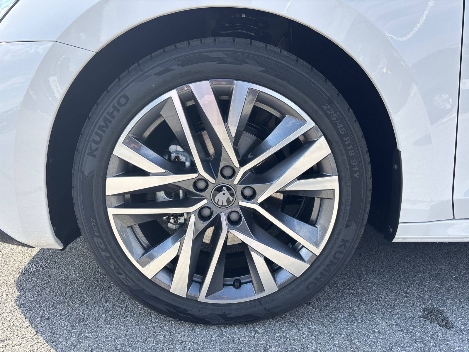 SKODA OCTAVIA 2026 • PREMIUM jamstvo • AutoZubak Rabljena, fotografija 13