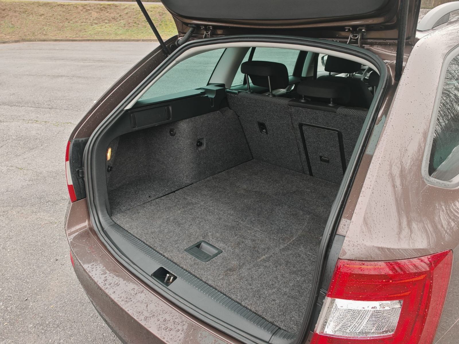 Škoda Octavia 4x4 1,6 TDI 6. Brzina, fotografija 8
