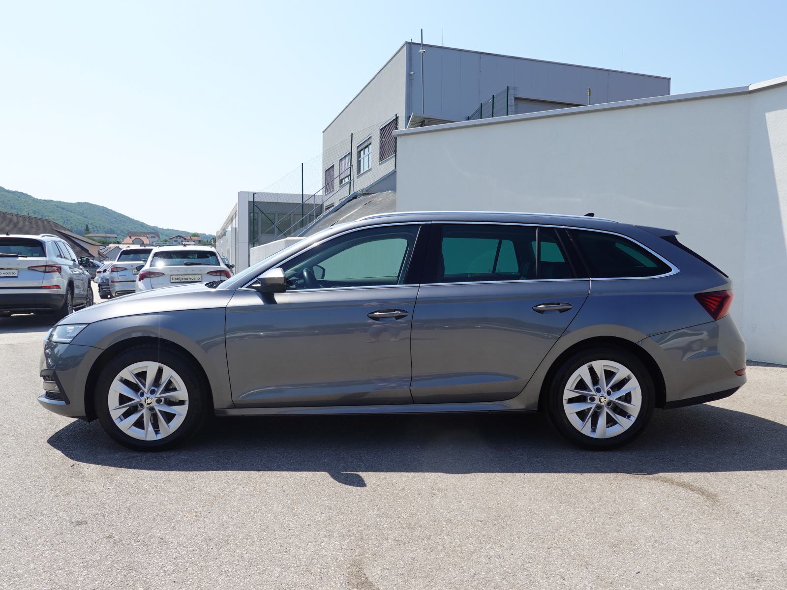 Škoda Octavia 4x4 2.0 TDI Style DSG+LED+ACC+HEAD-UP+KEYLESS, fotografija 6