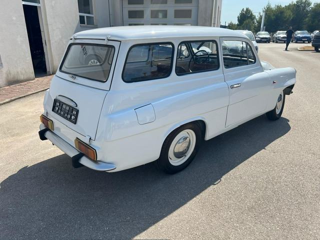 Škoda Octavia CARAVAN, fotografija 7