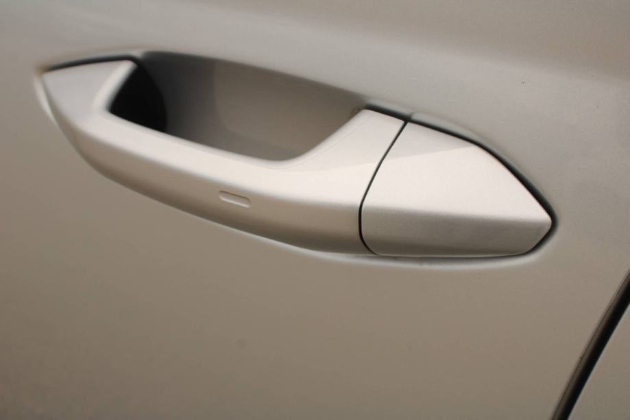 Škoda Octavia Combi 1.0 TSI LEASING BEZ UČEŠĆA I BEZ JAMACA, fotografija 7
