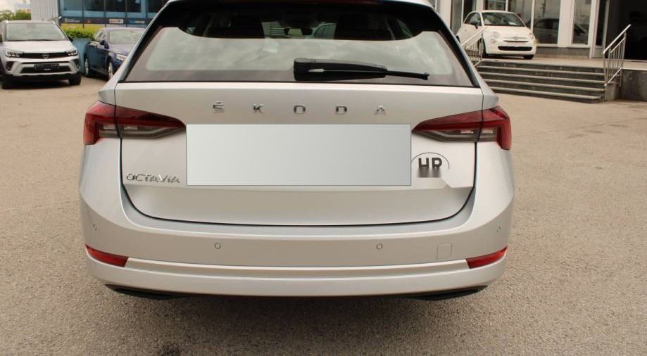Škoda Octavia Combi 1.0 TSI LEASING BEZ UČEŠĆA I BEZ JAMACA, fotografija 4