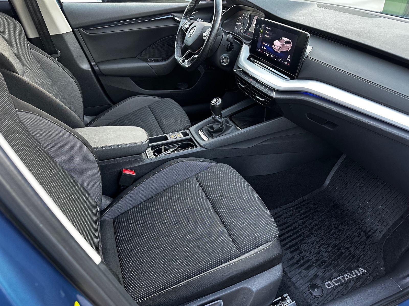 Škoda Octavia Combi 1,0 TSI samo 48tkm..Nov! Povoljno!, fotografija 7