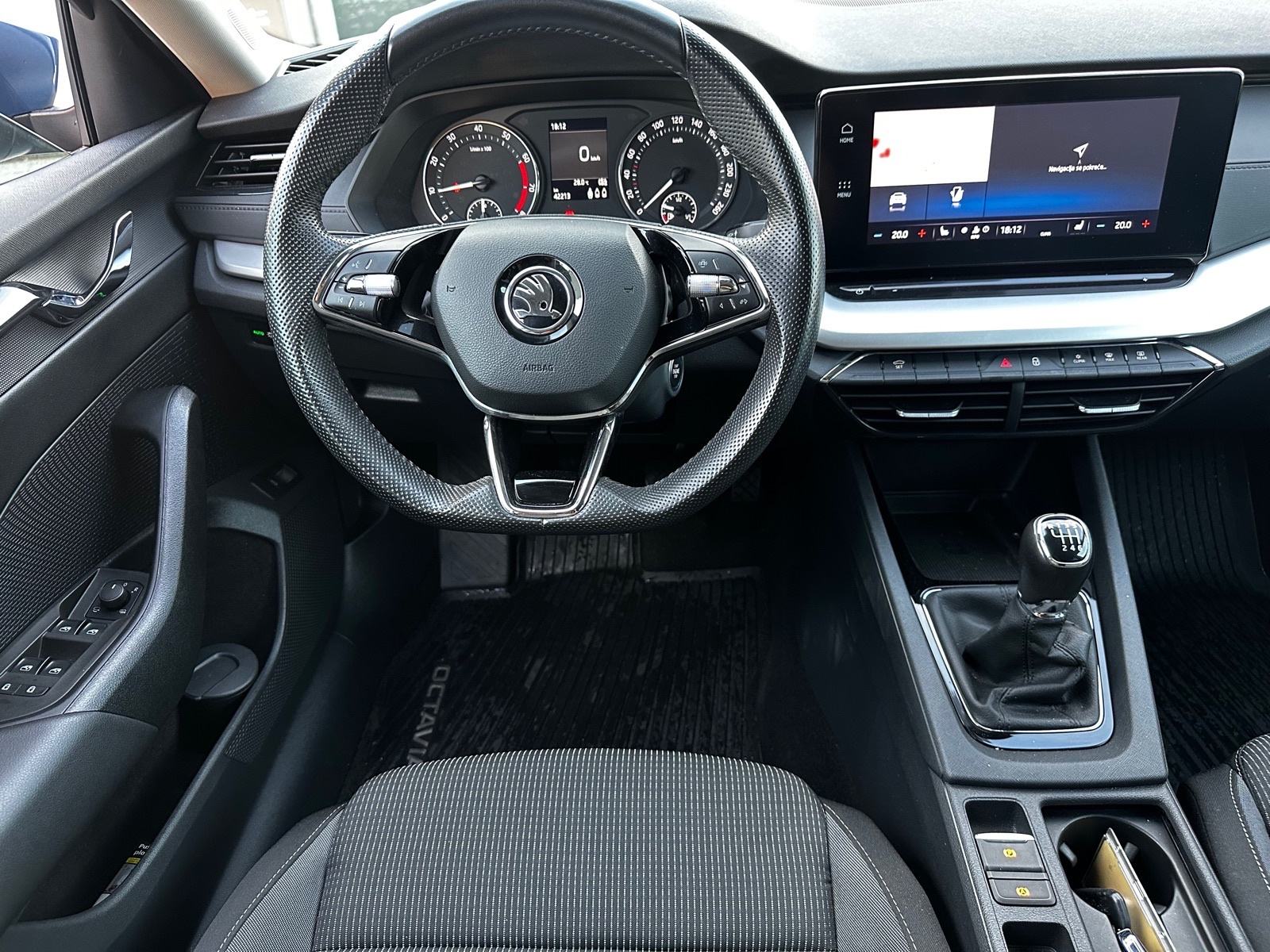 Škoda Octavia Combi 1,0 TSI samo 48tkm..Nov! Povoljno!, fotografija 9