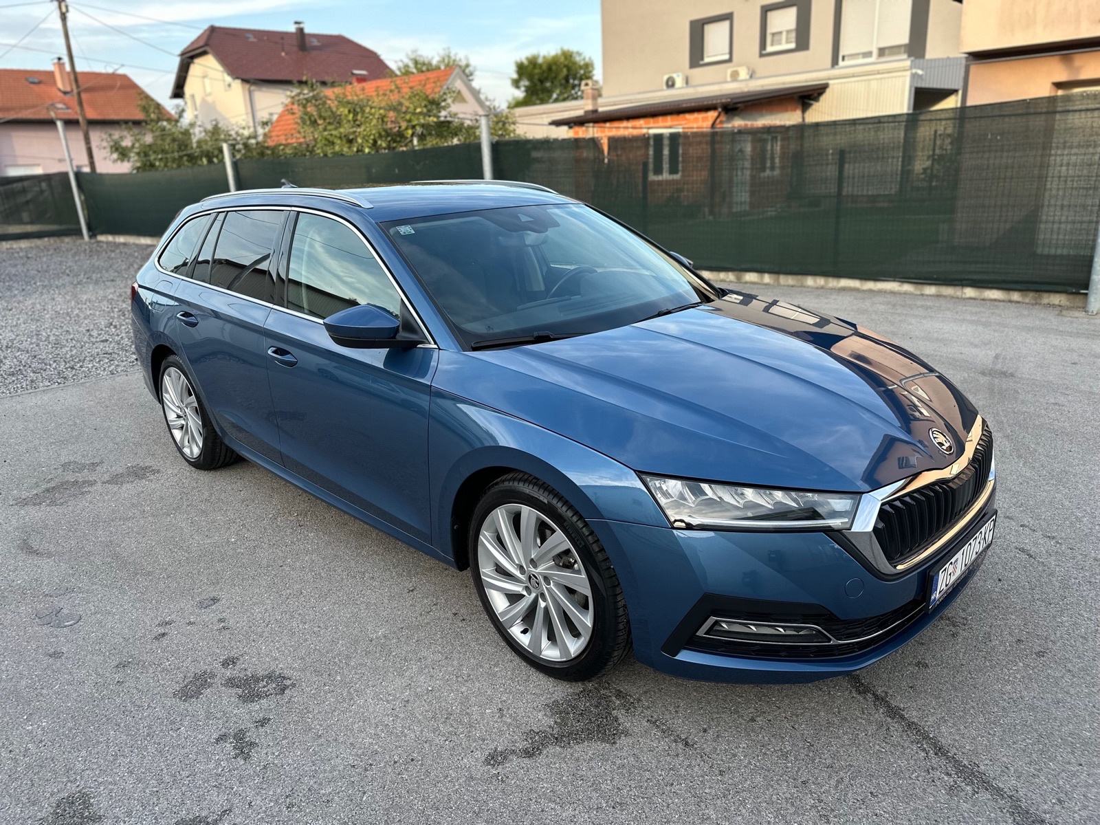 Škoda Octavia Combi 1,0 TSI samo 48tkm..Nov! Povoljno!, fotografija 12