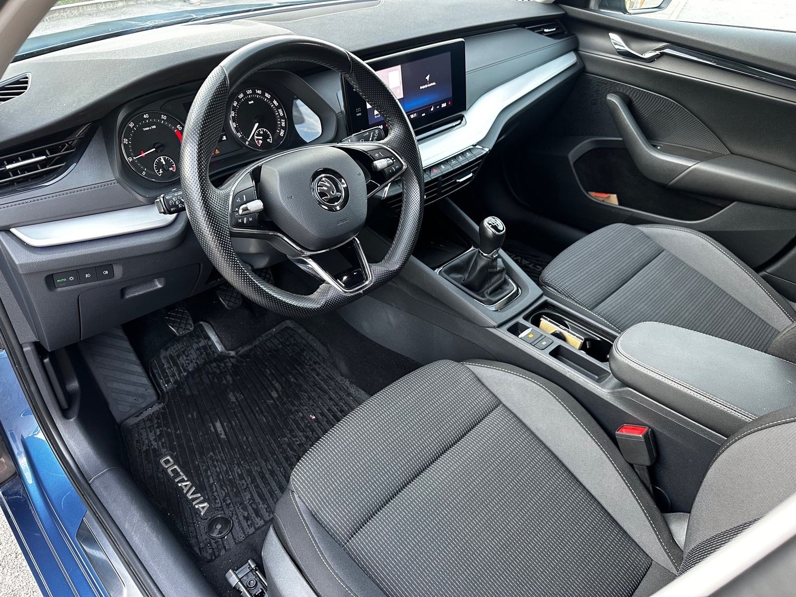 Škoda Octavia Combi 1,0 TSI samo 48tkm..Nov! Povoljno!, fotografija 14