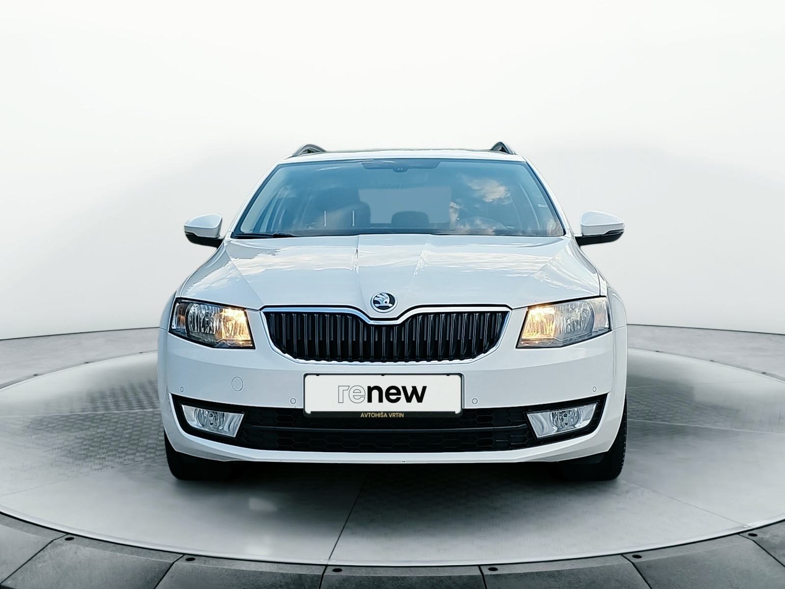 Škoda Octavia Combi 1,4 TSI, fotografija 4