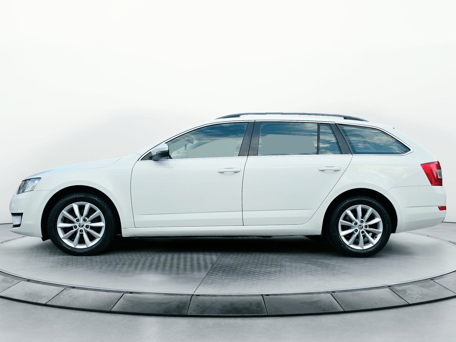 Škoda Octavia Combi 1,4 TSI, fotografija 5