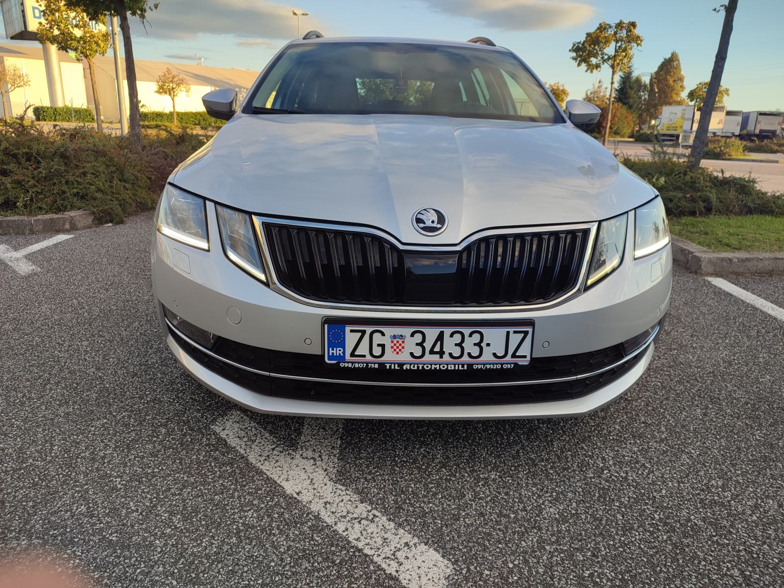 Škoda Octavia Combi 1,5 TSI DSG,2020G..REG 10/26.. Zamjena, fotografija 3