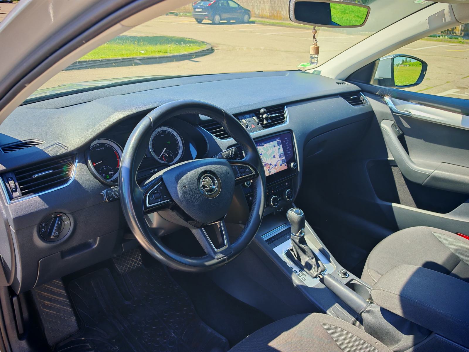 Škoda Octavia Combi 1,5 TSI DSG, CNG Plin, Veliki servis, Top stanje, fotografija 15