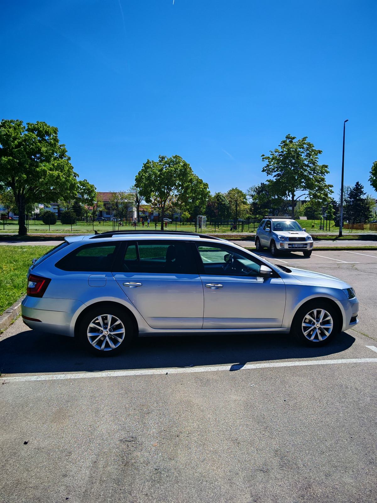 Škoda Octavia Combi 1,5 TSI DSG, CNG Plin, Veliki servis, Top stanje, fotografija 6