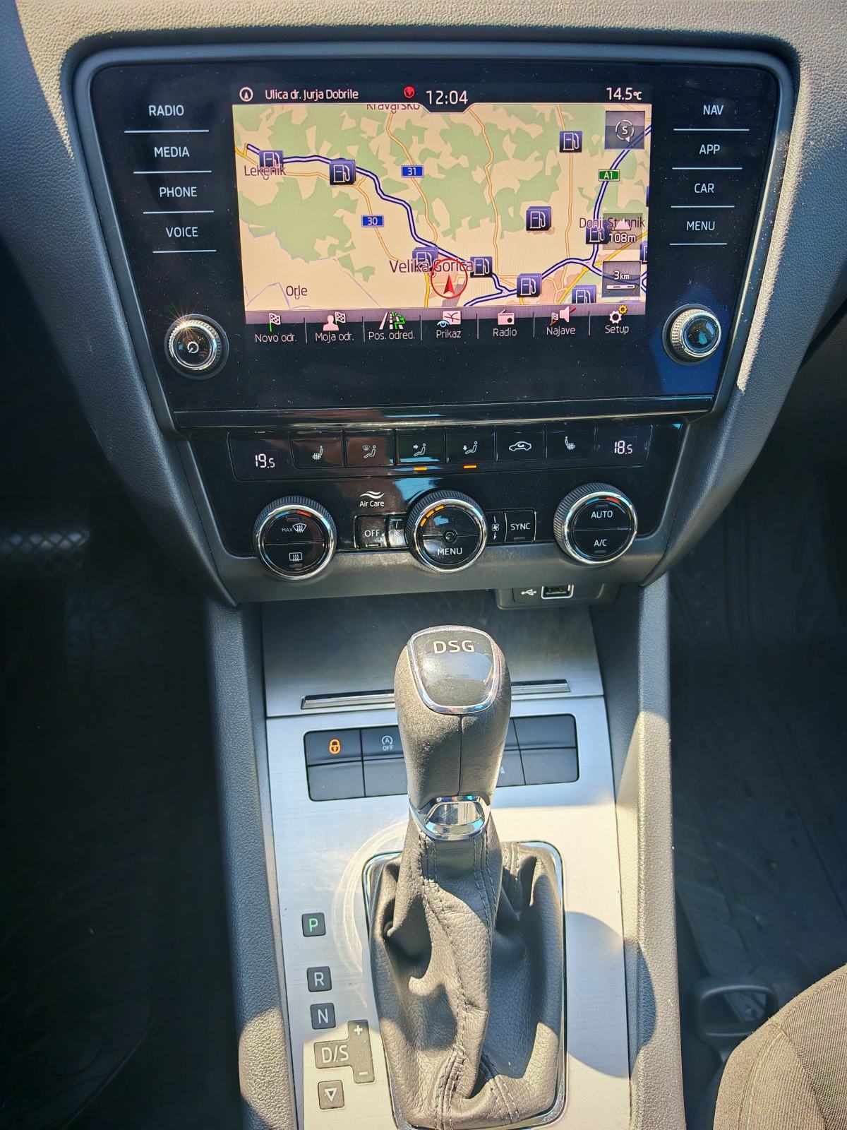 Škoda Octavia Combi 1,5 TSI DSG, CNG Plin, Veliki servis, Top stanje, fotografija 18