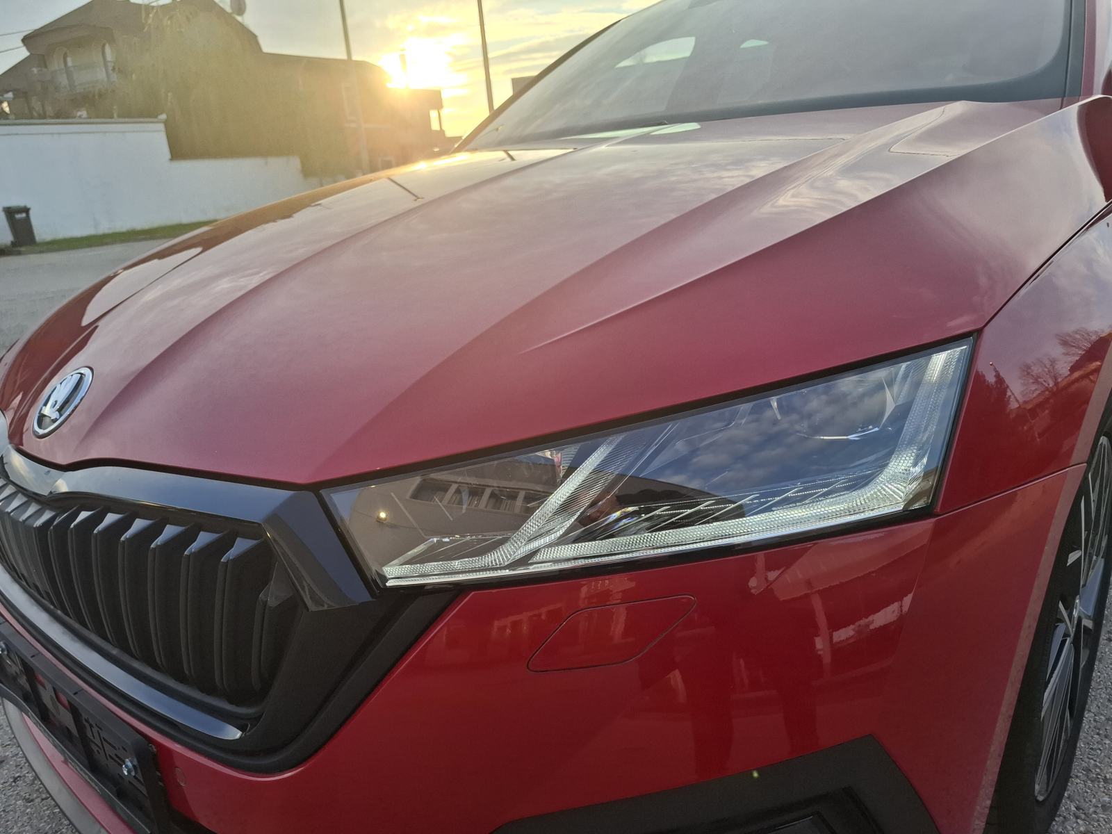 Škoda Octavia Combi 1,5 TSI DSG SPORTLINE - TOP STANJE, fotografija 2