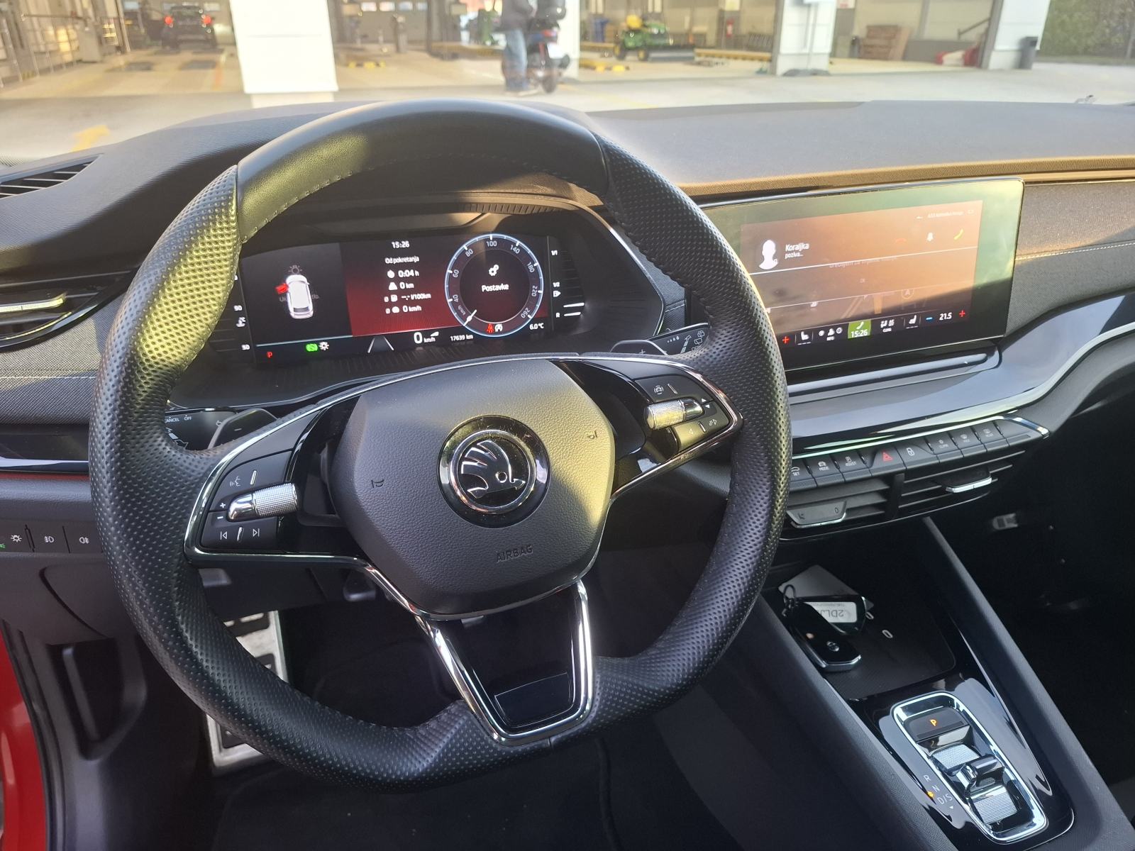 Škoda Octavia Combi 1,5 TSI DSG SPORTLINE - TOP STANJE, fotografija 11